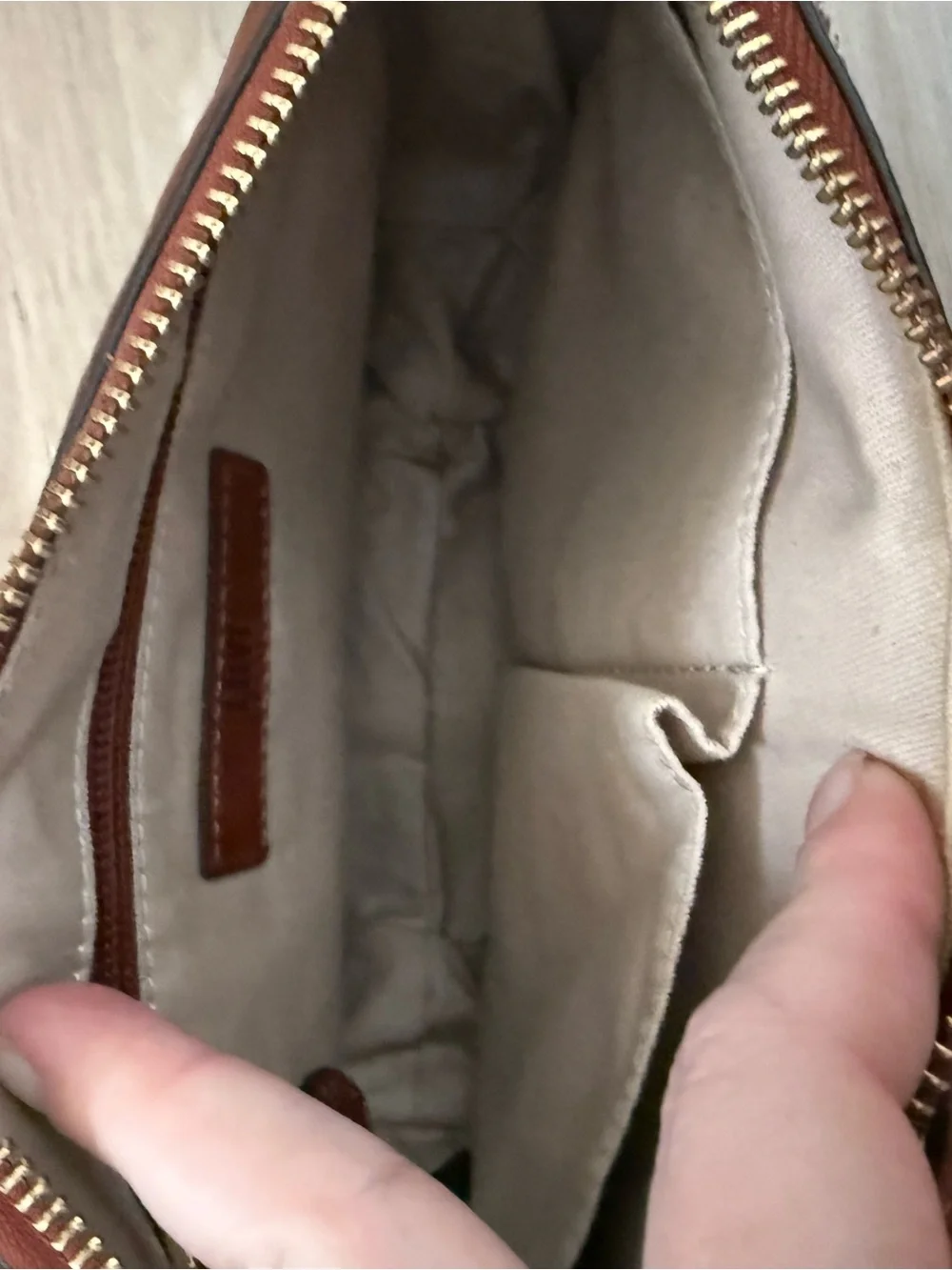 Frye Lucy Saddle Bag w/ brass hardware